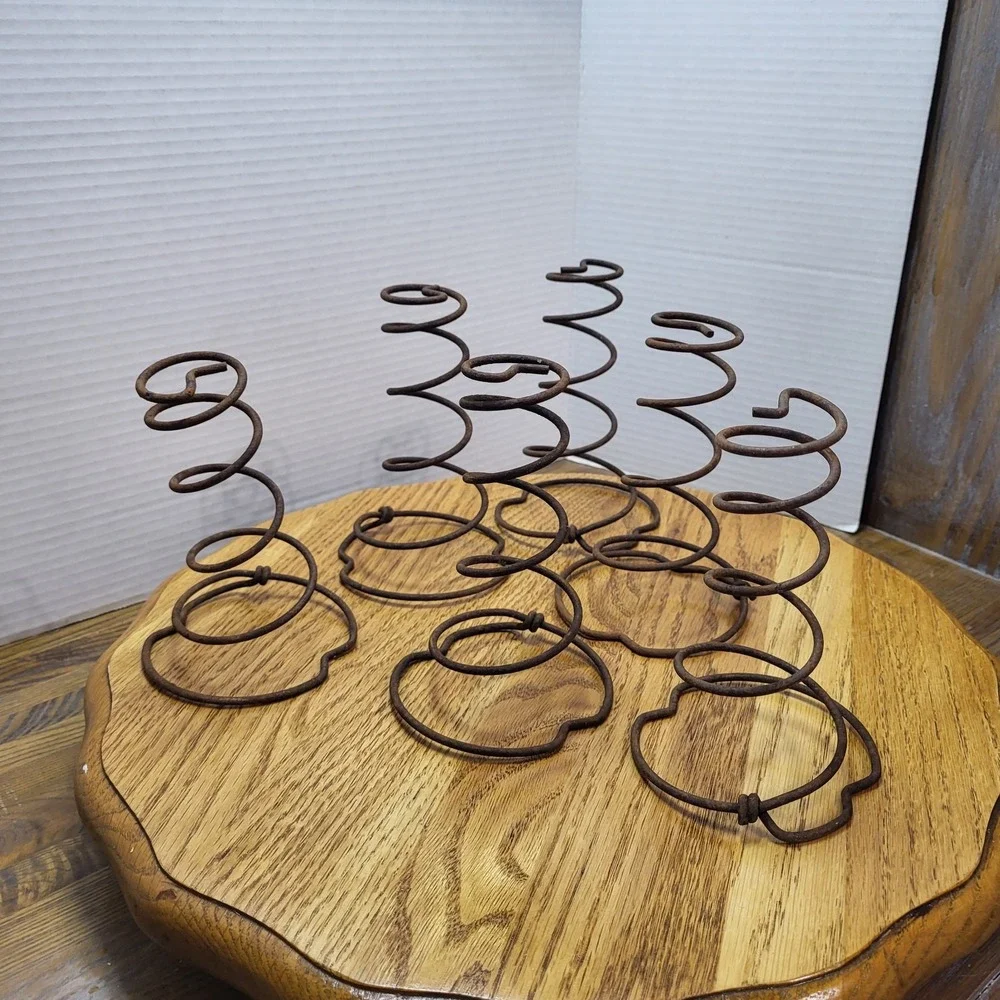 VTG Rusty Cyclone Tornado Metal Coil Old Bed Springs Lot Of 6 Pc. 7